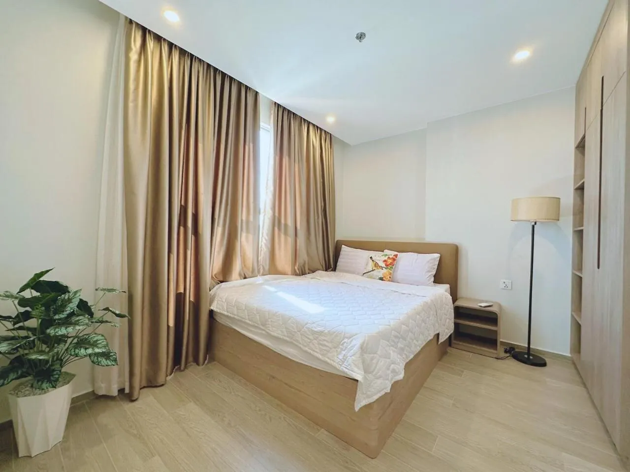 The Song Apartment - Homestay Vung Tau 1992 0*,